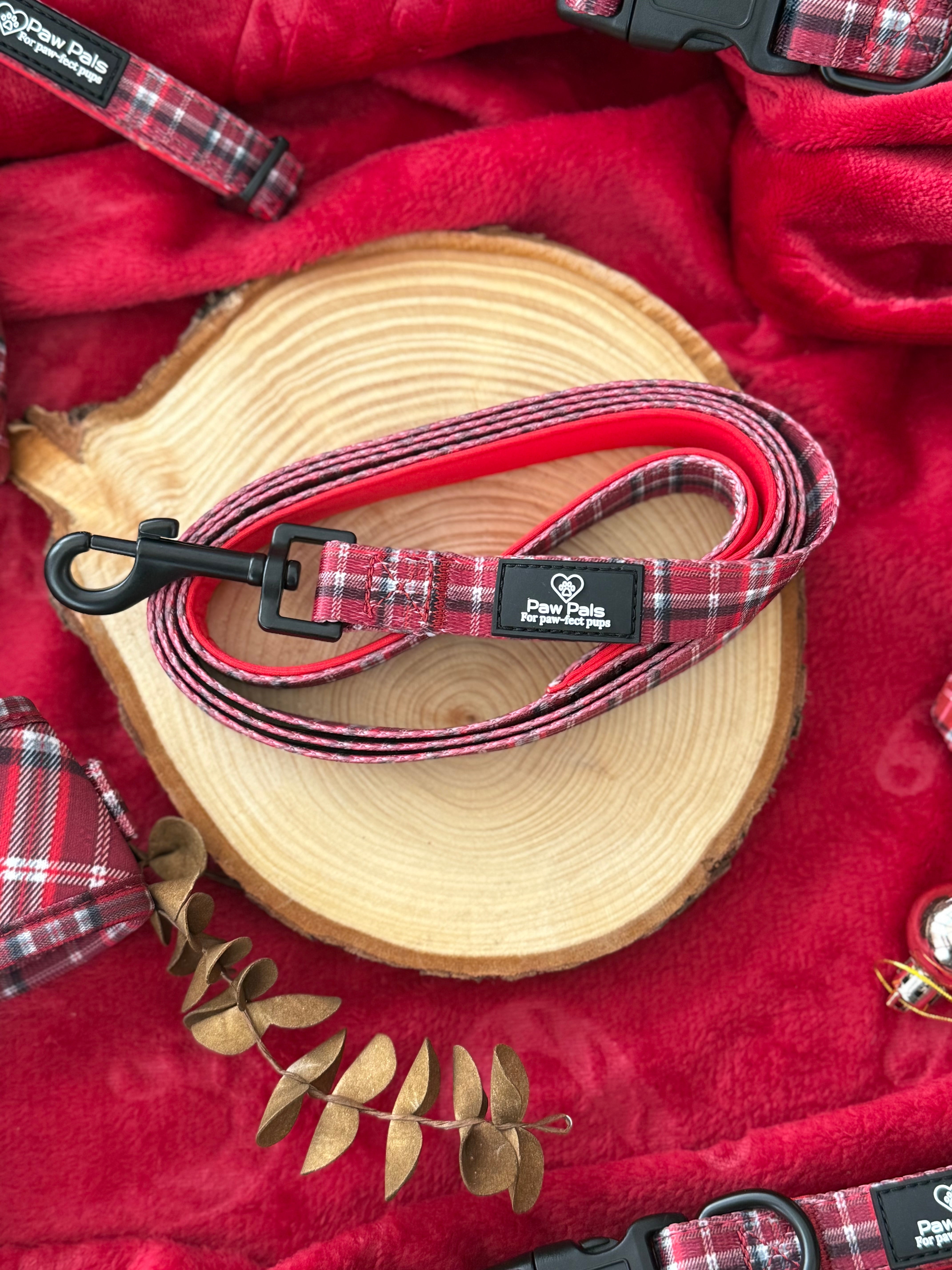 Mulberry Plaid Leash