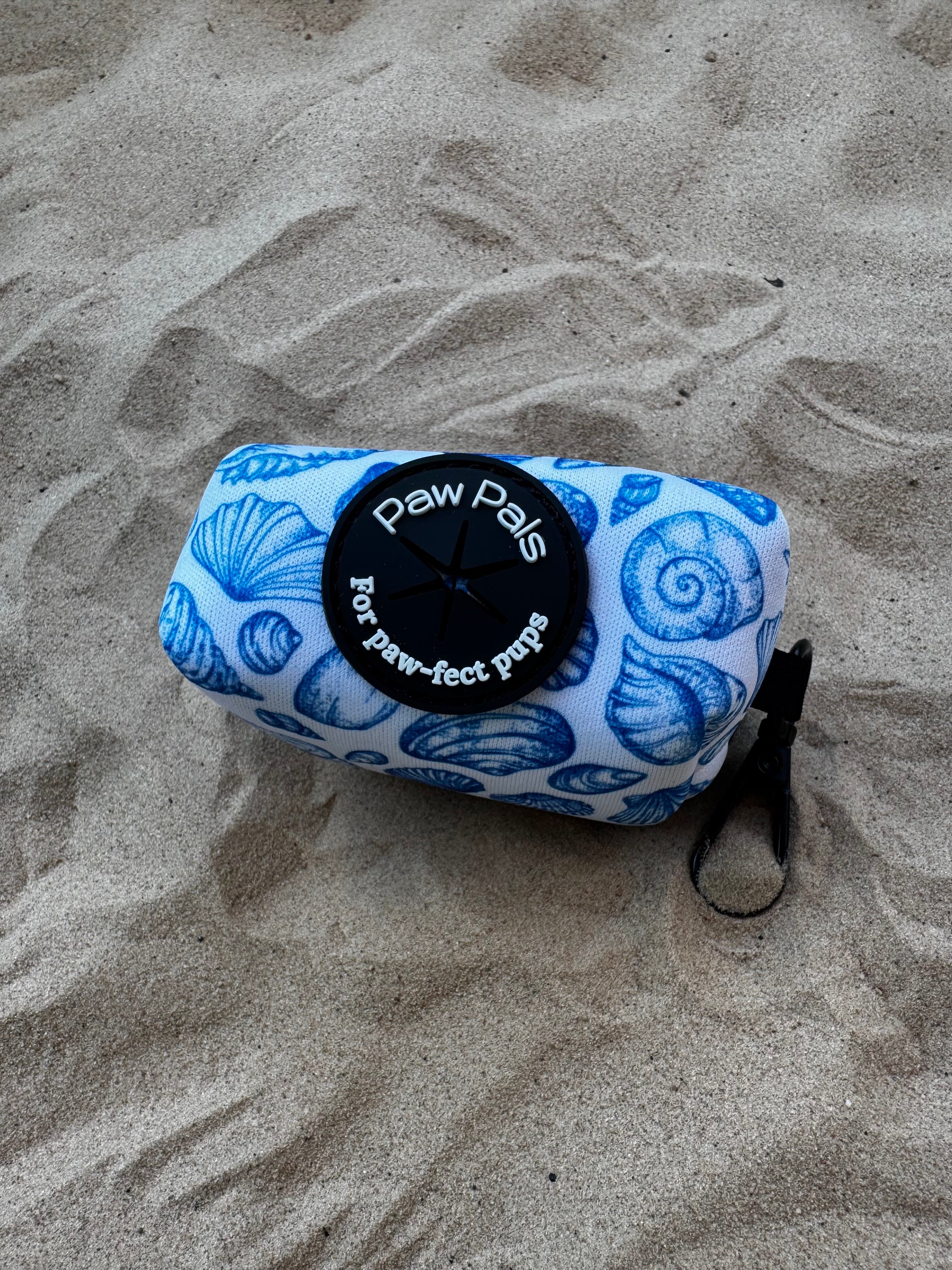 Ocean Shells Poop Bag Holder