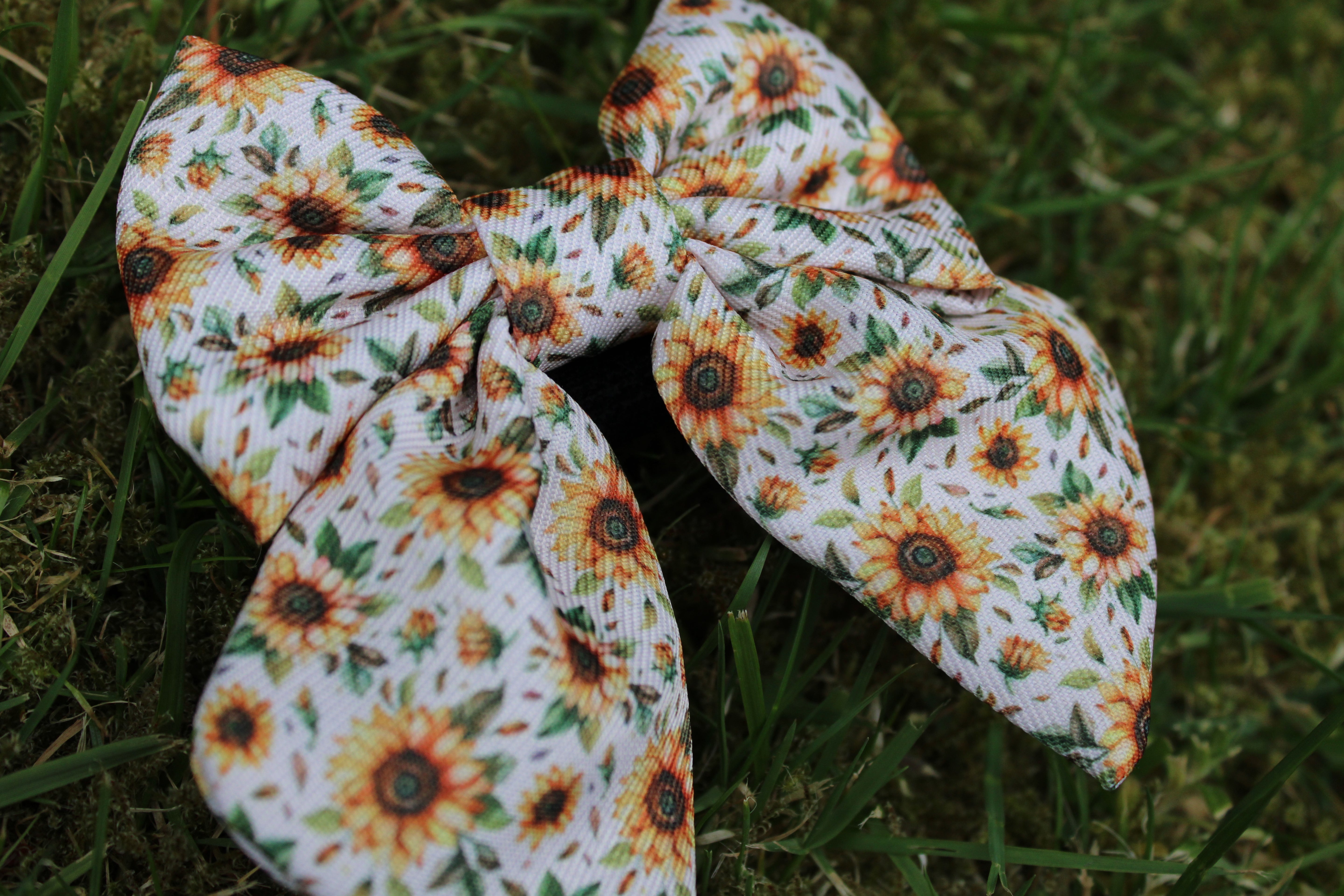 You’re My Sunflower Sailor Bow