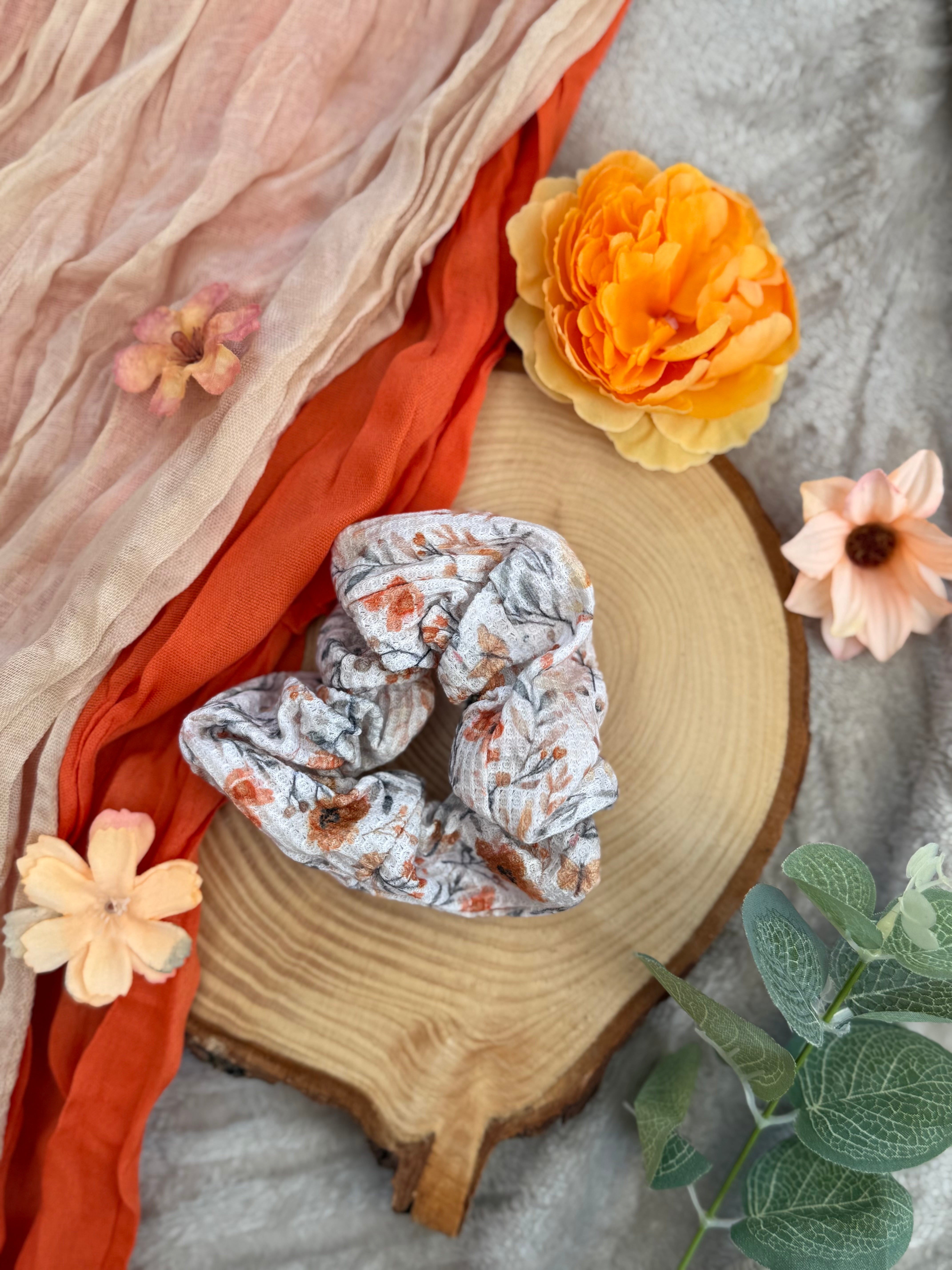 Sienna Bloom Scrunchie