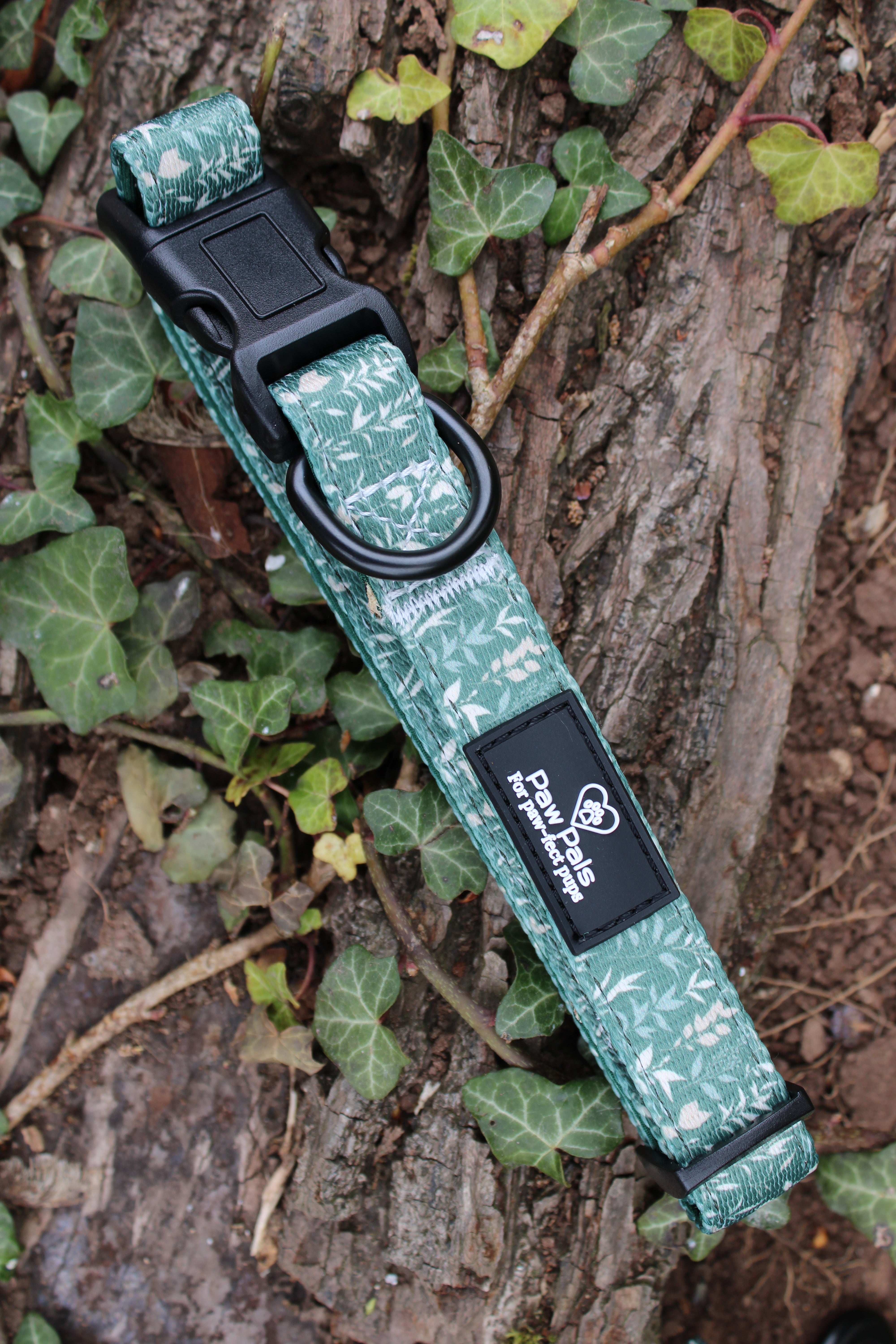Spring Leaves Collar