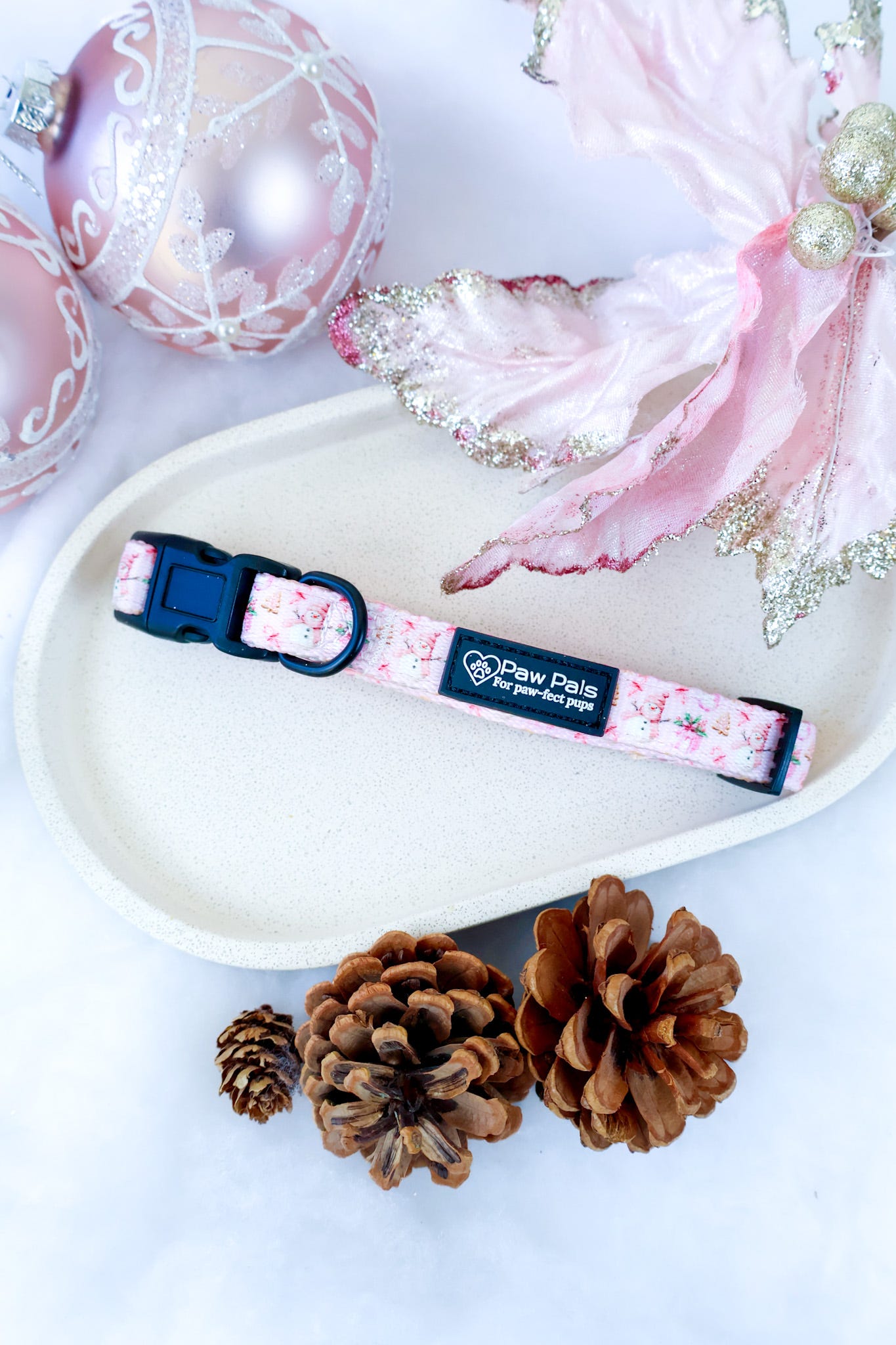 Pink Christmas Collar